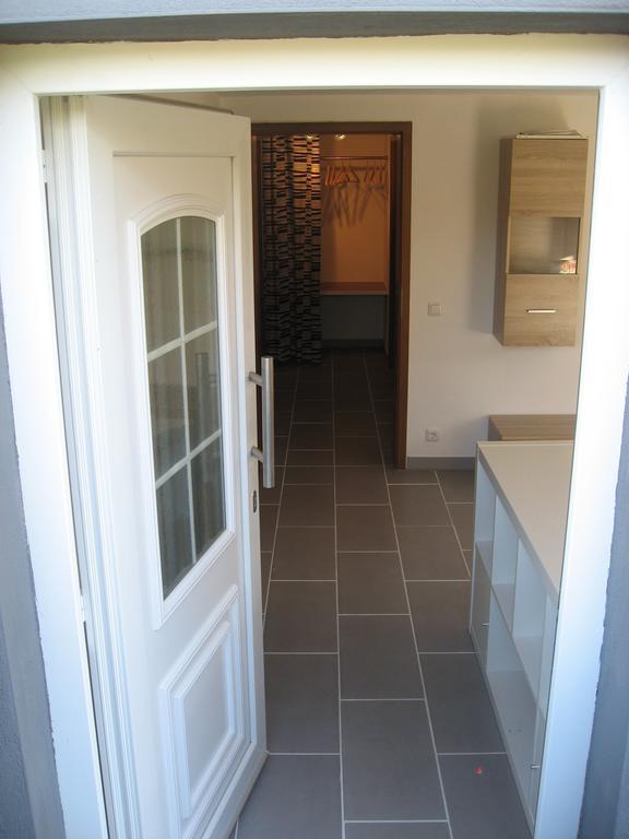 Ferienwohnung Jena-Zoellnitz Zollnitz Стая снимка