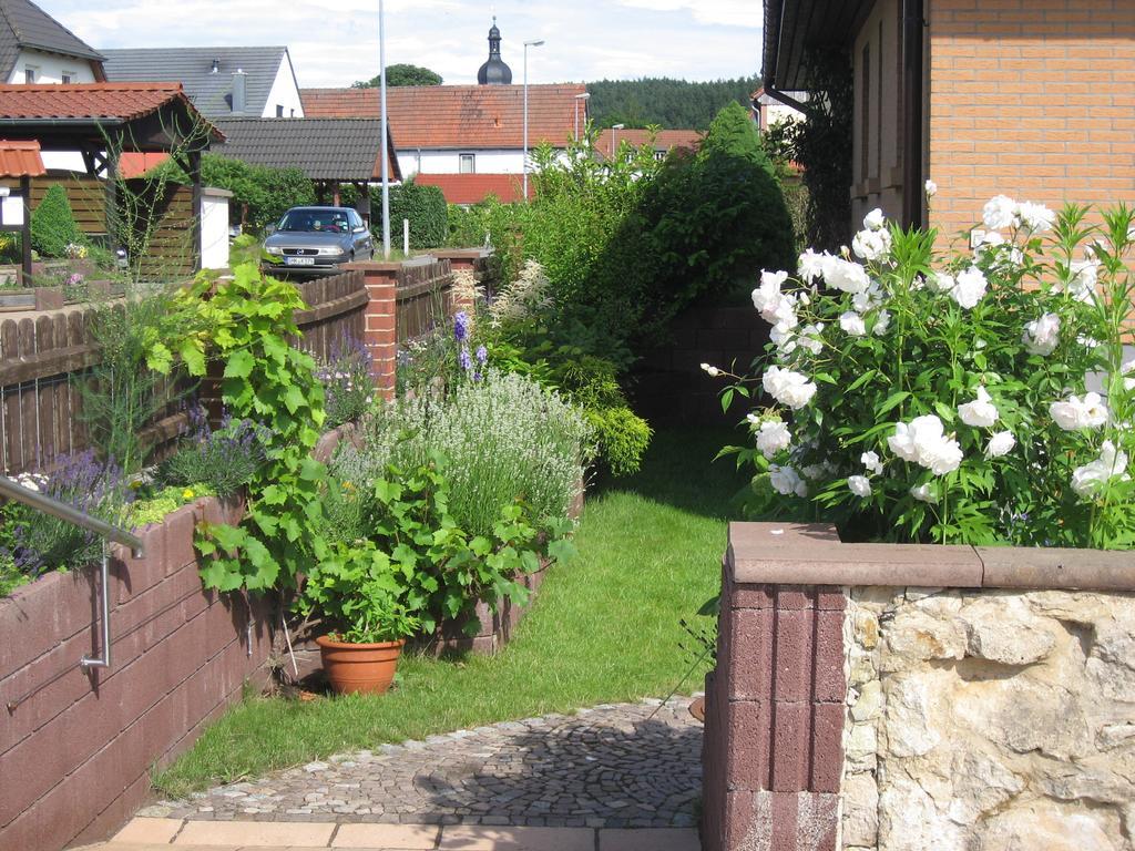 Ferienwohnung Jena-Zoellnitz Zollnitz Екстериор снимка
